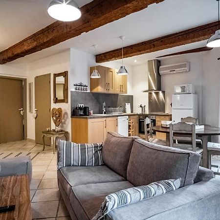 Appartement Au Coeur De L'Isle Sur La Sorgue Bagian luar foto