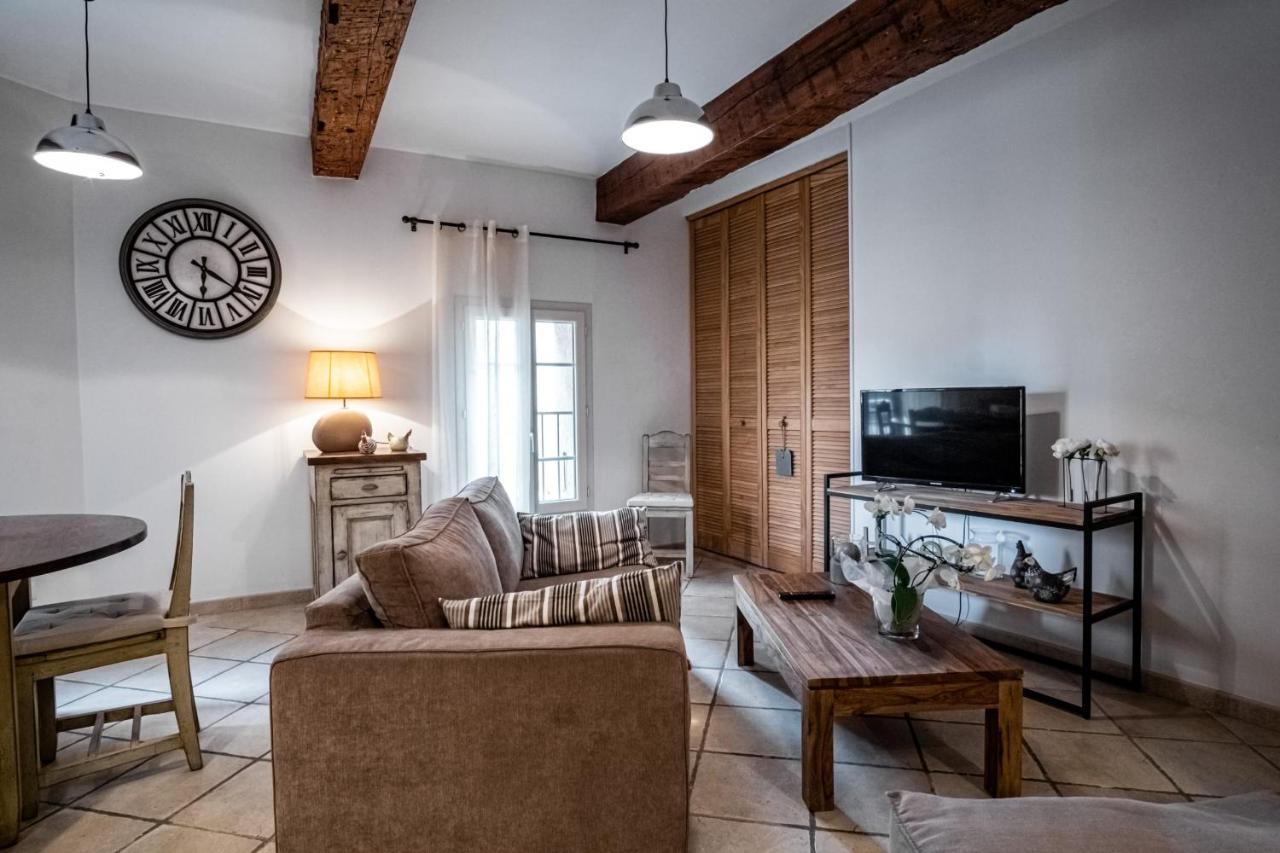 Appartement Au Coeur De L'Isle Sur La Sorgue Bagian luar foto