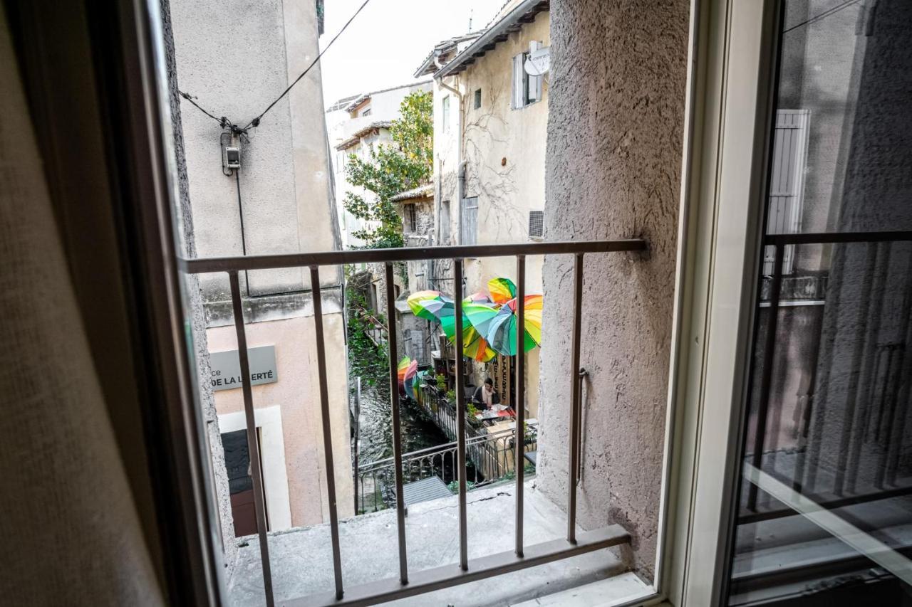 Appartement Au Coeur De L'Isle Sur La Sorgue Bagian luar foto