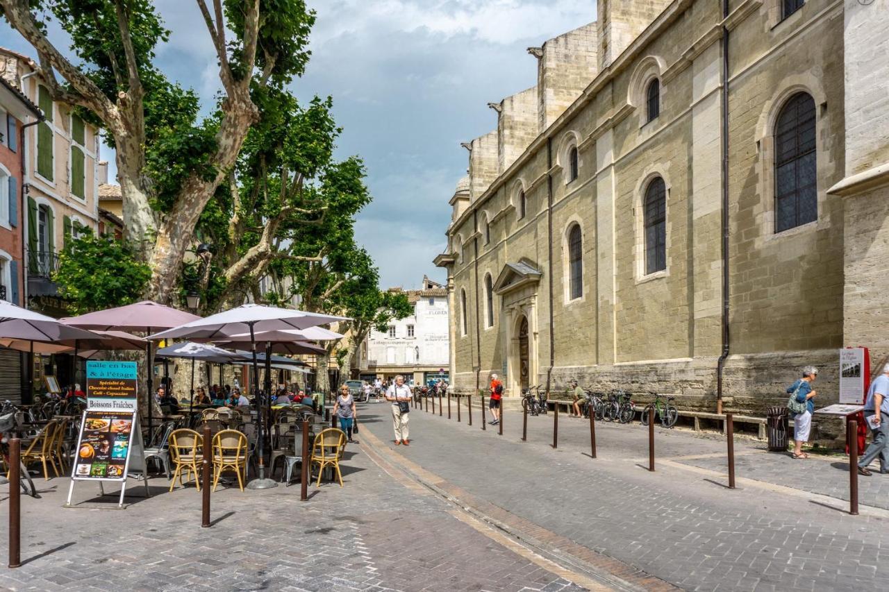 Appartement Au Coeur De L'Isle Sur La Sorgue Bagian luar foto